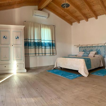 Loiri Porto San Paolo Tenute Venafiorita מראה חיצוני תמונה